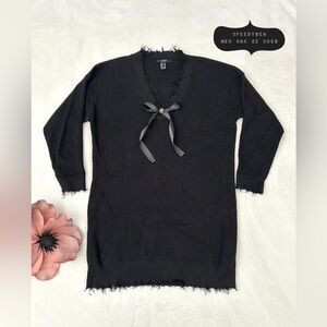 3/$20 Forever21 Black Frayed Sharkbite Sweater Dress size Medium